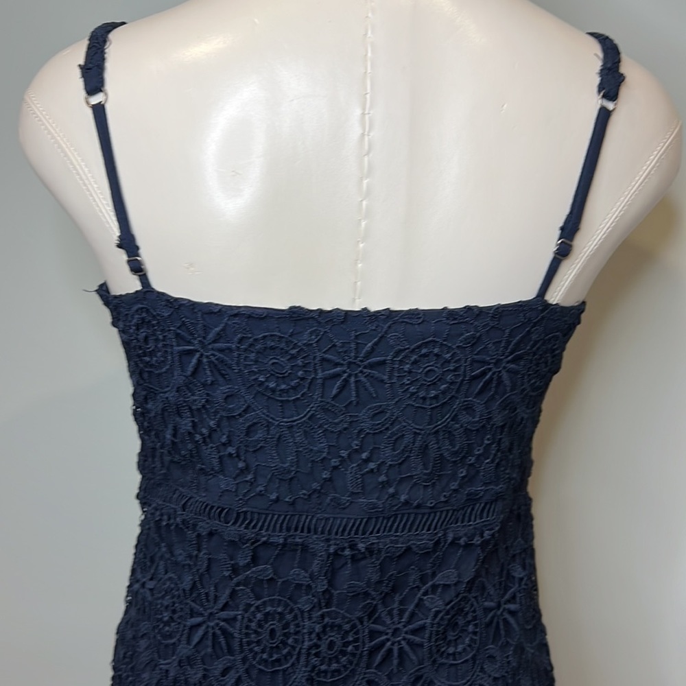 Women’s Hollister Navy Blue Lace Dress - Picture 9 of 16